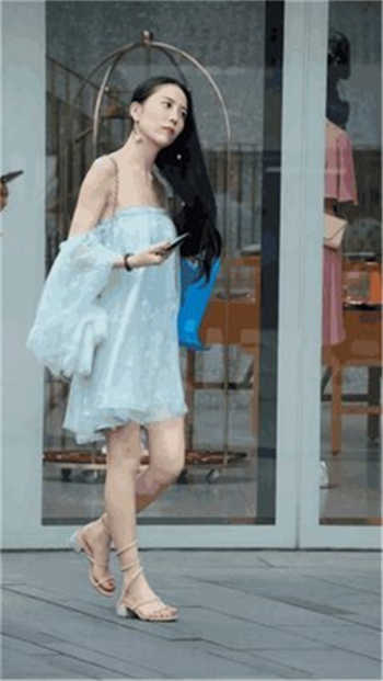 重生混沌九彩圣龙