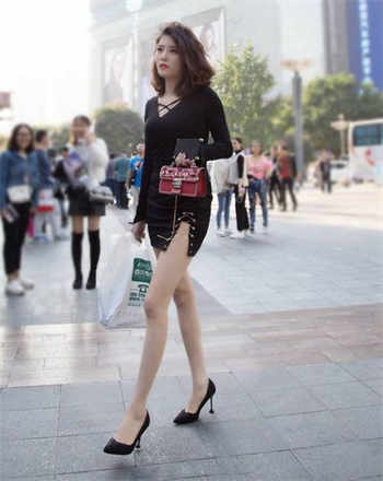 玉萧响万骨哭苏家傻女