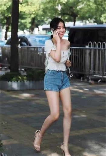 西尔酱体操服