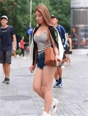 东精传媒看视频不看直播