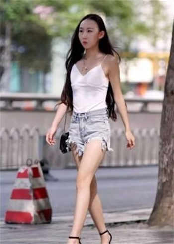 墨少亲够了吗