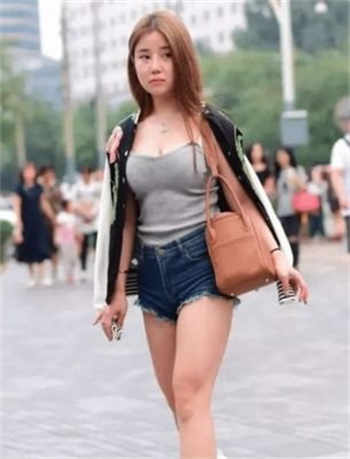 秋葵芭乐榴莲丝入口