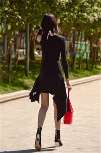 女王的马桶奴儿m的微博