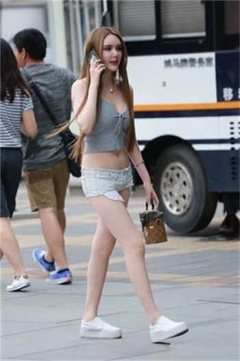 军训妈妈柳若梦