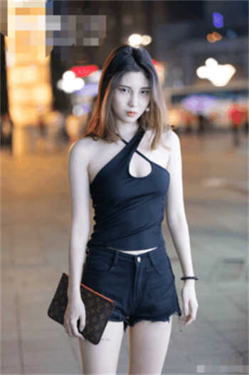 我和英语老师打扑克