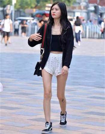 女销售员英文