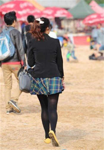 sw475第三个女的