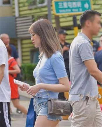 小红梅直播平台二维码