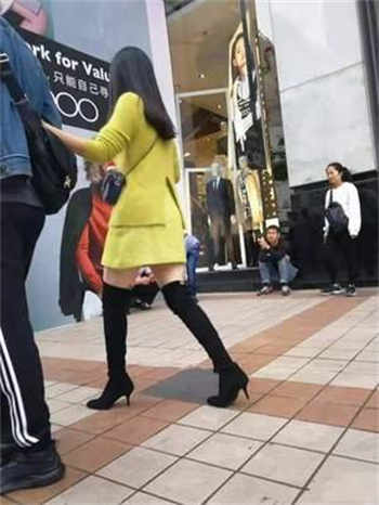 咸小樱微博